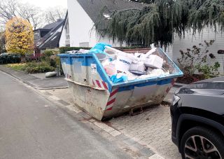 Stellgenehmigung Container an Straße - öffentlicher Raum